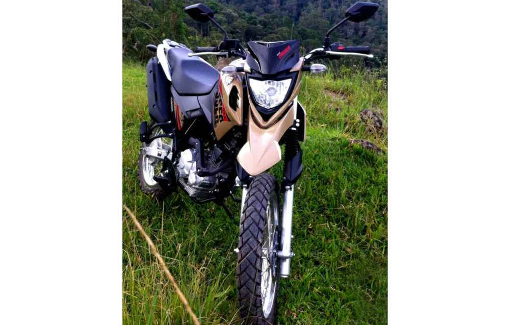 Yamaha XTZ 150 Crosser, para trilhas urbanas