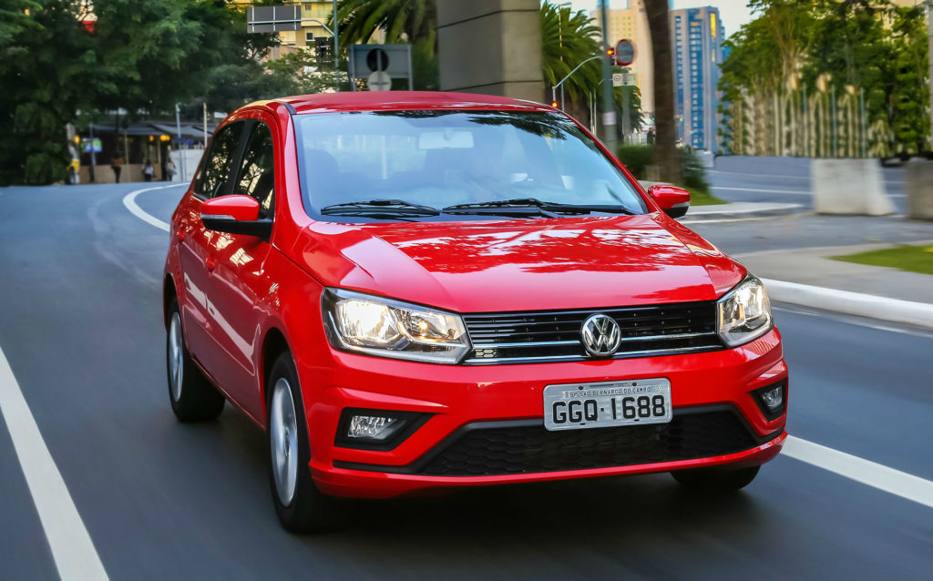 Volkswagen - Conhece a função Tilt Down, do Gol? Ela regula