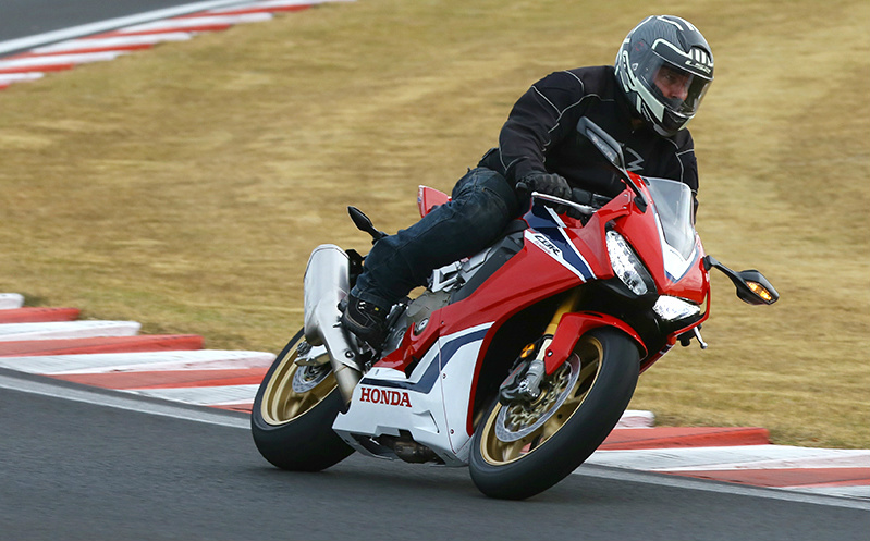 Honda CBR 1000RR Fireblade