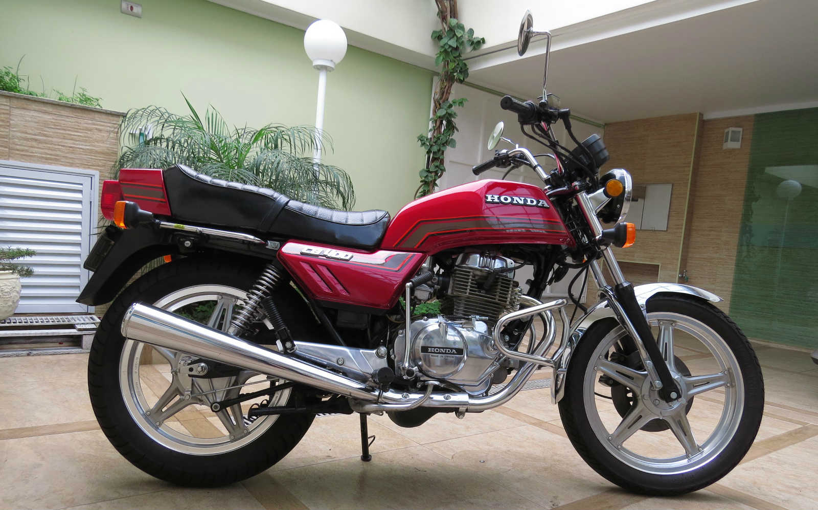 Honda CB400 Ano 1981 - Imune Ao Tempo - Roda Rio