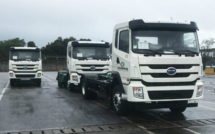 caminhões elétricos BYD da Corpus Saneamento e Obras