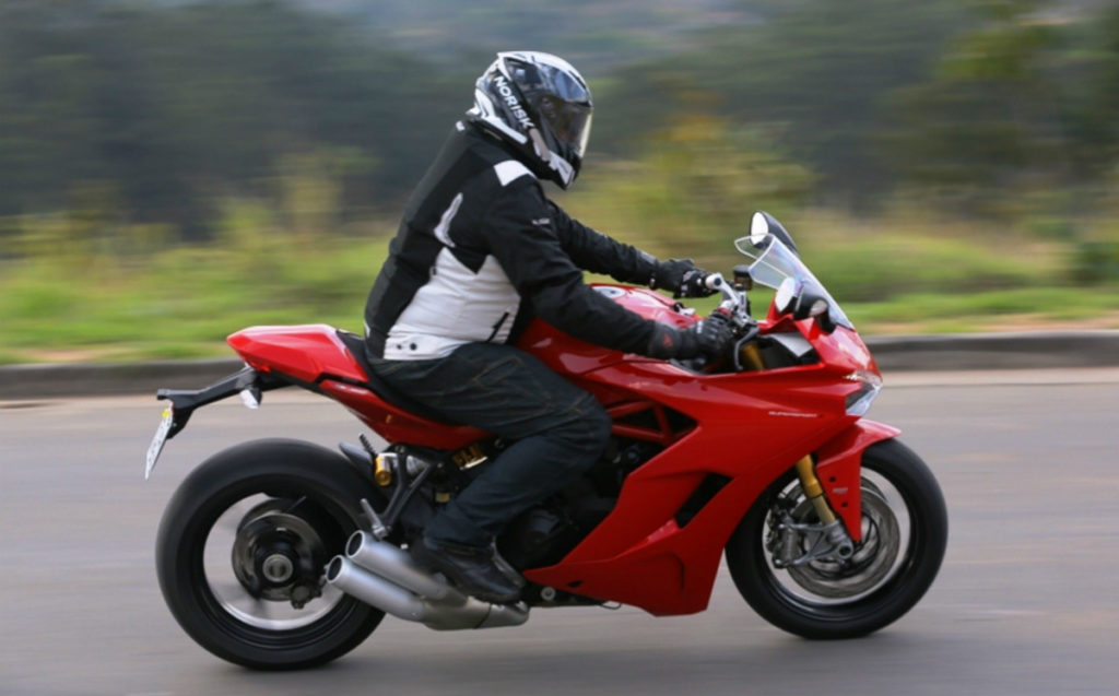 Ducati Supersport S 