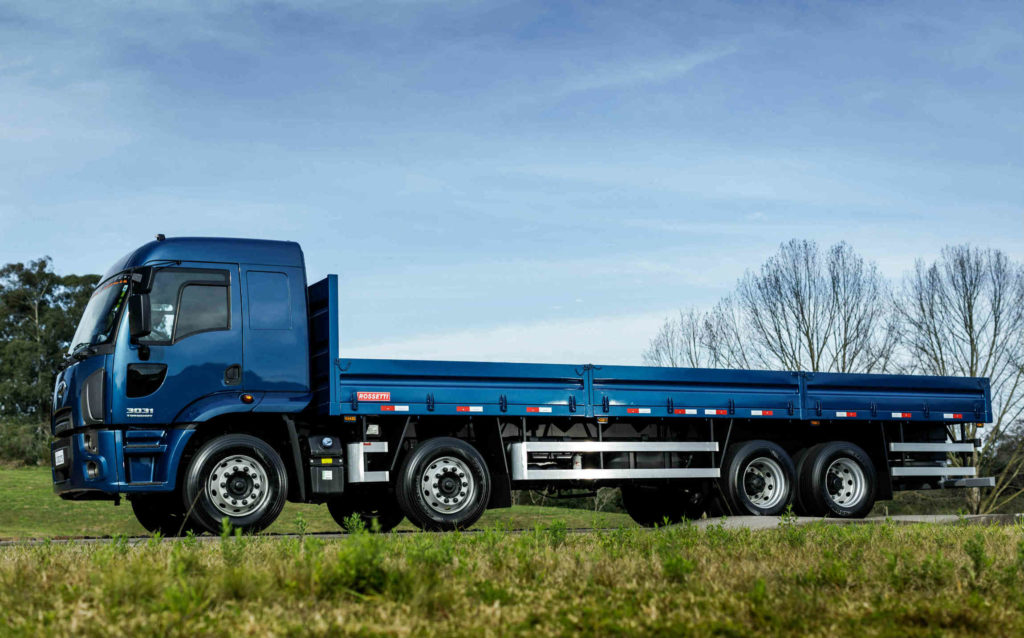 Ford Cargo 3031 8X2