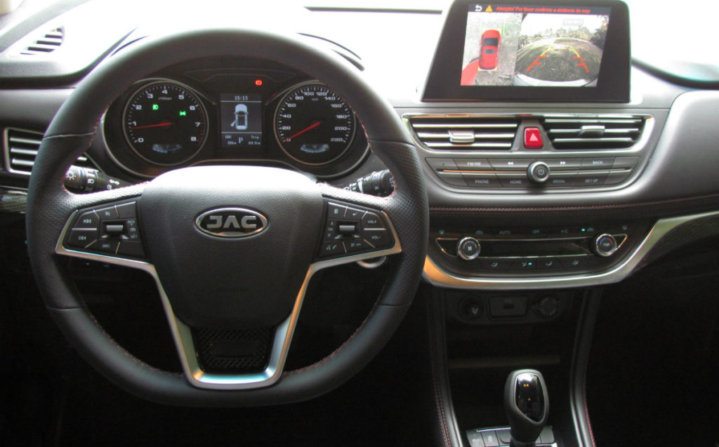 JAC Motors T50 - Força interior - Roda Rio