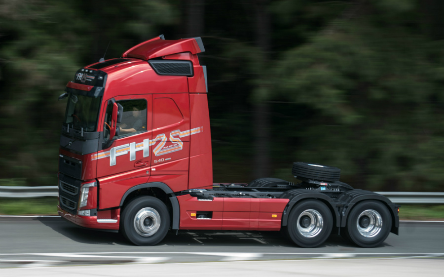 Volvo FH edição comemorativa “FH 25 anos” 