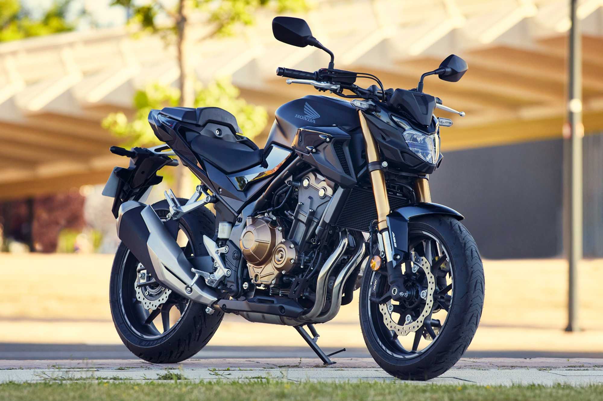 Linha Honda CB 500 recebe aprimoramentos na Europa