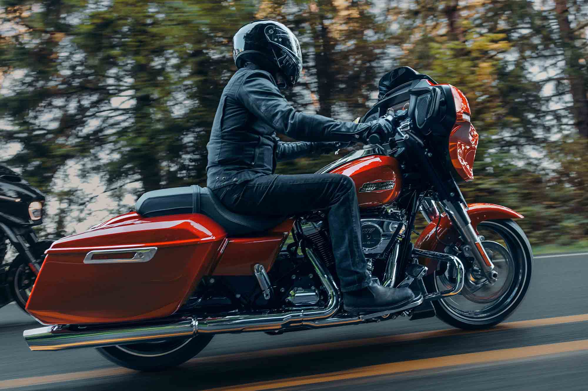 Harley-Davidson Street Glide e Road Glide – Novas touring
