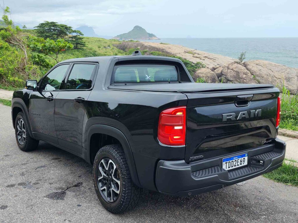 Luiza Kreitlon/AutoMotrix