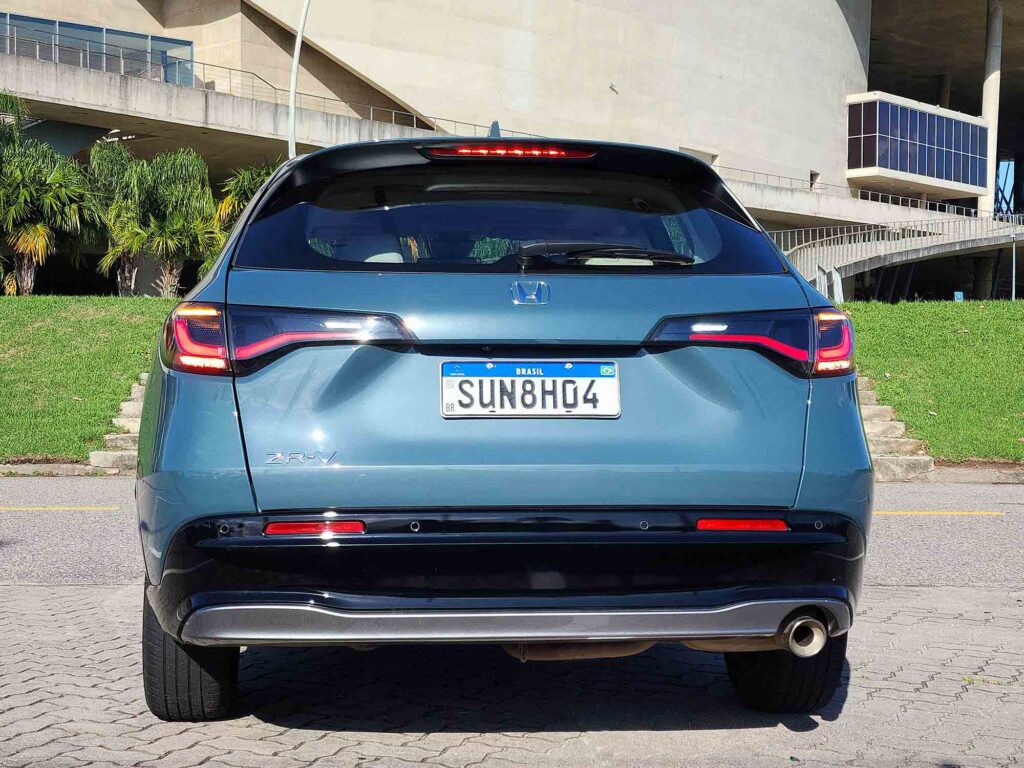 Luiza Kreitlon/AutoMotrix